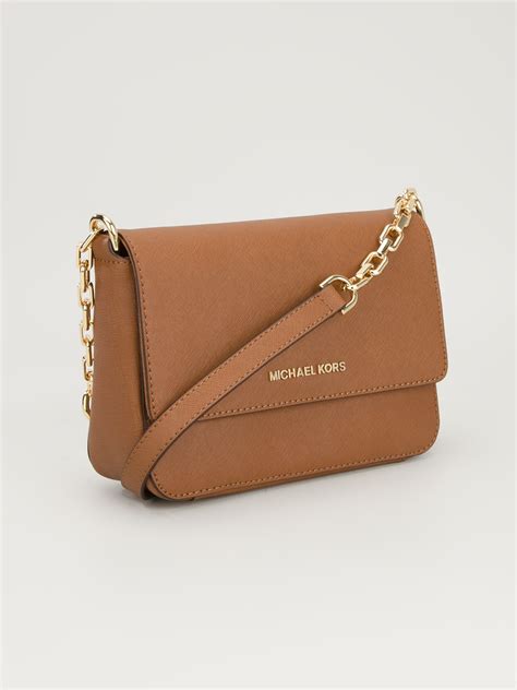 mala michael kors|Michael Kors small shoulder purse.